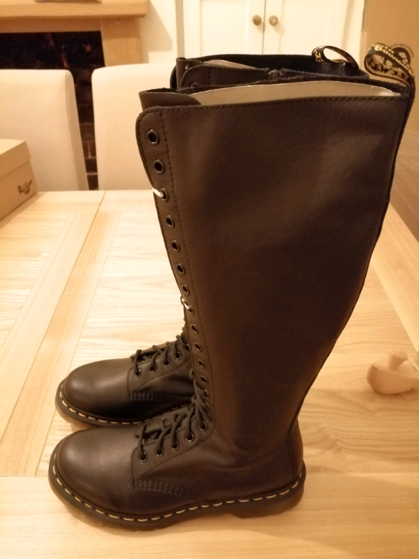 dr martens ib60